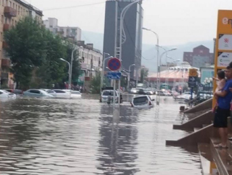 Амьдрах орчны аюулгүй байдлын судалгаа авч байна